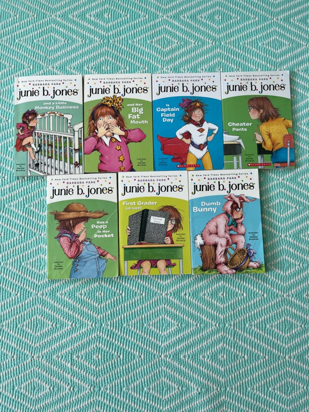 SET OF 7 JUNIE B JONES BOOKS!